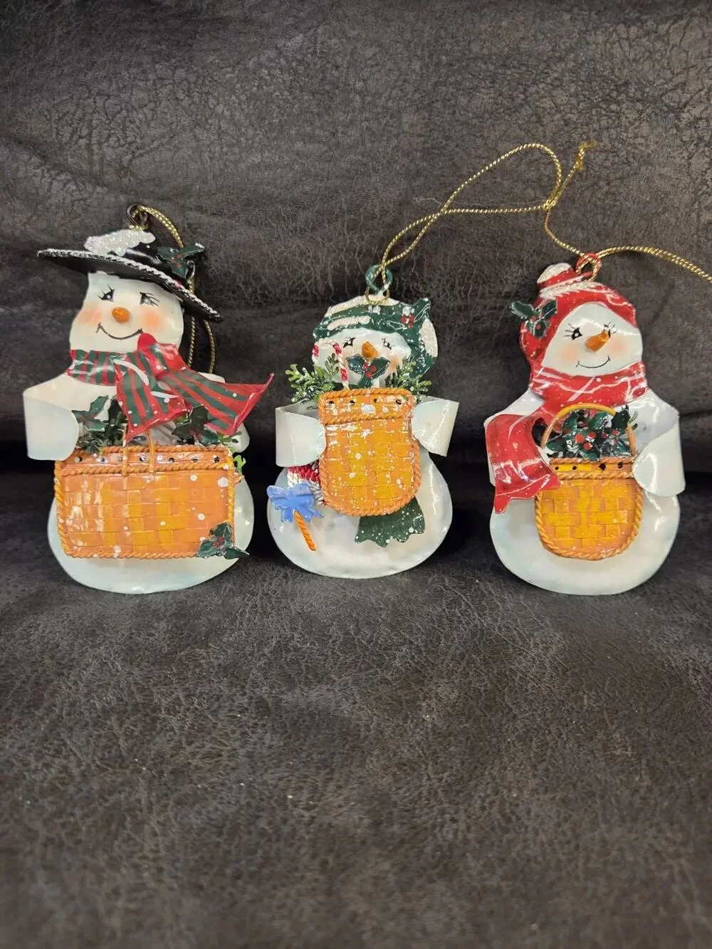 Vintage Painted Tin Snowman Christmas Ornaments Set 3 Baskets Folk Art Primitive